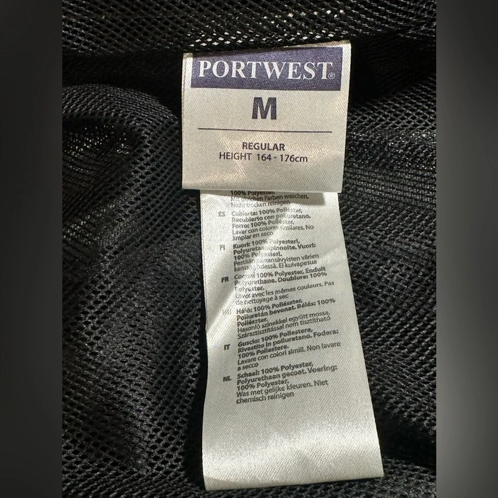 Portwest S555 Outcoach Waterproof PU Jacket with Stormflap and Packaway Hood Med